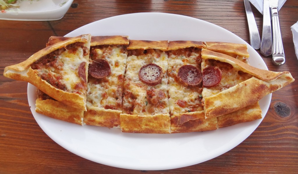 Turkish pizza