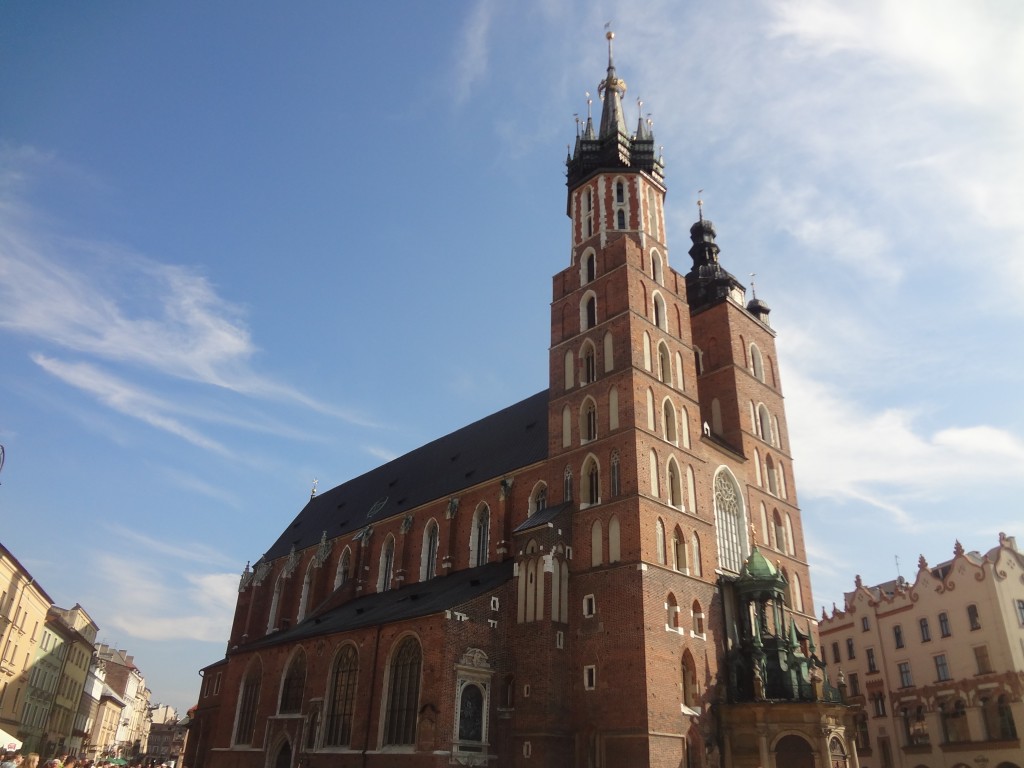 Traveling in Krakow - St. Mary's Basilica