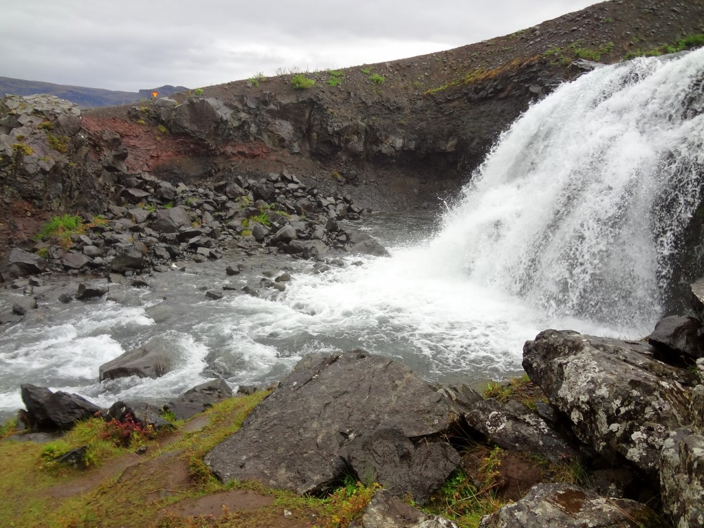 One last waterfall on our way to Reykjavik