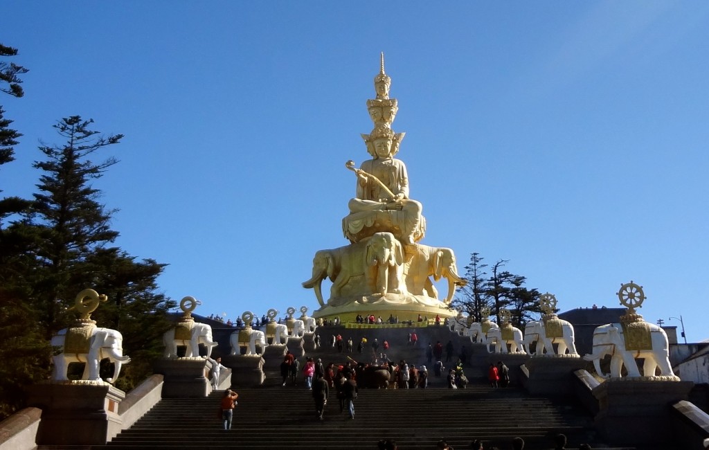 Emei Shan - 1 of 4 Sacred Mountains in China