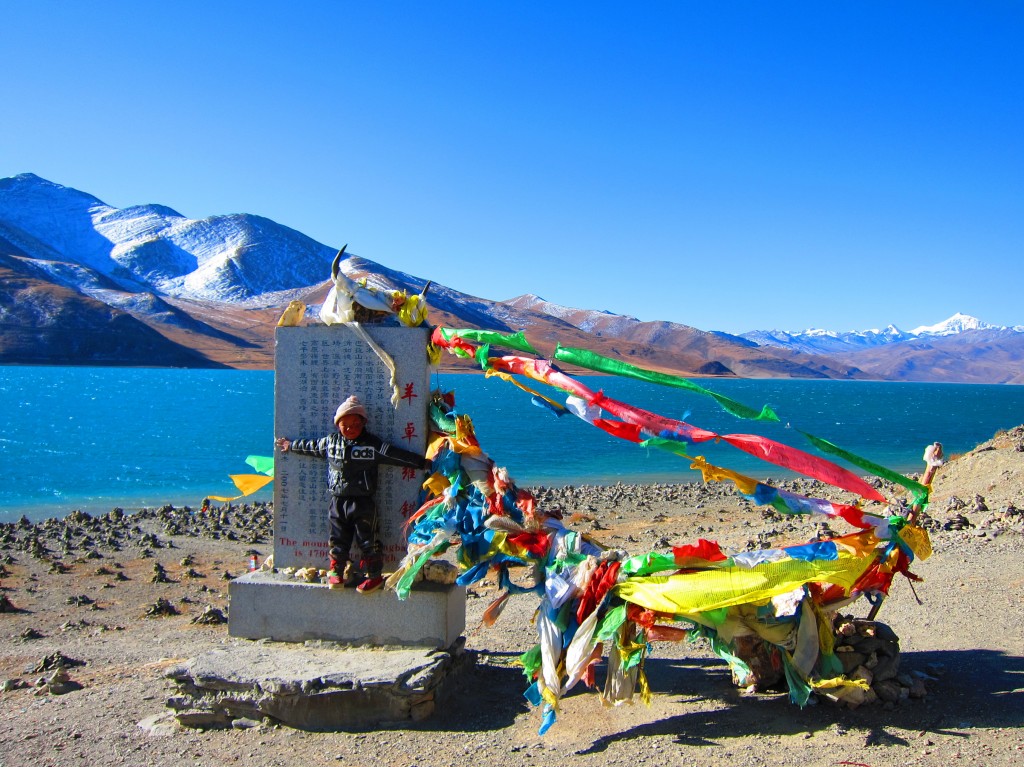 Into the Himalayas - To Tashilhunpo Monastery Shigatse