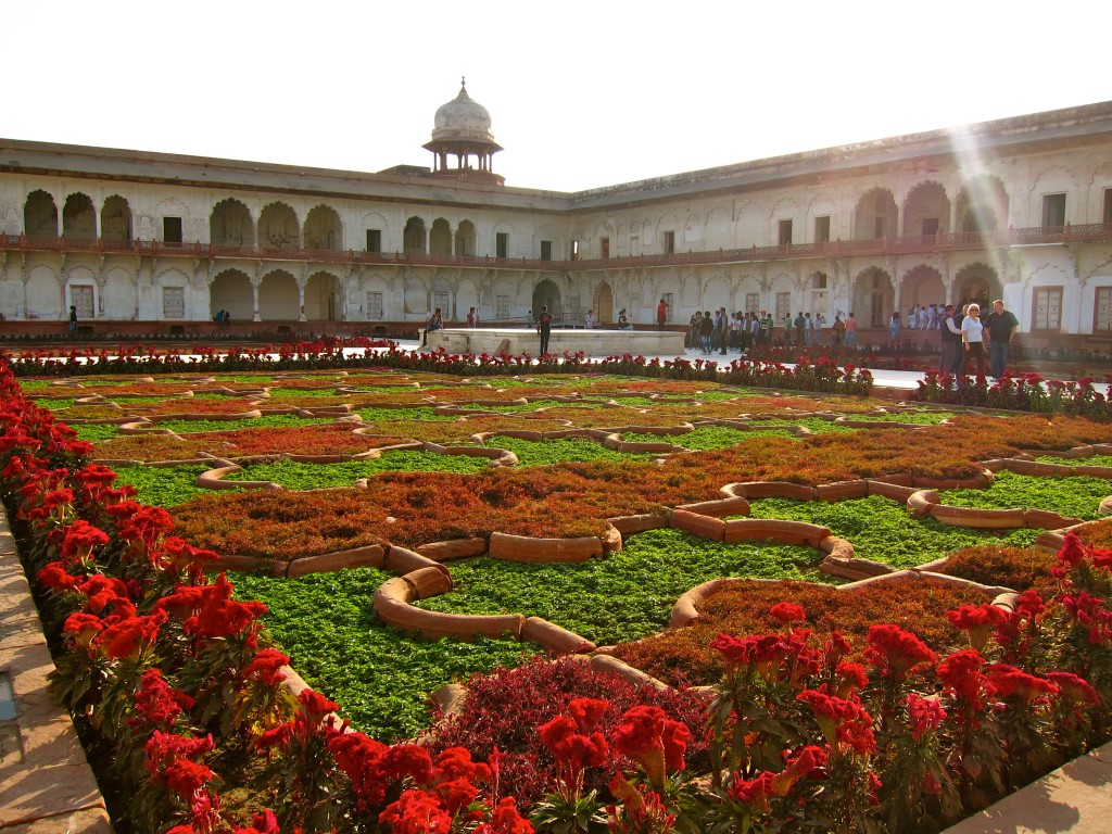 Backpacking in India! The Land of Possibiilties 