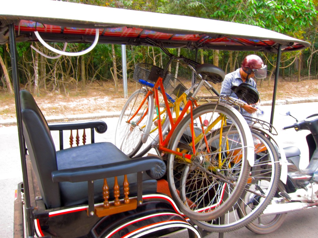 Loading the bikes in the tuk tuk