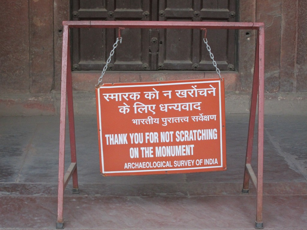 Lost in Engrish Translation 2 - No Scratching on the Monument in India