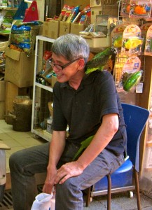 'Bird Street' in Hong Kong